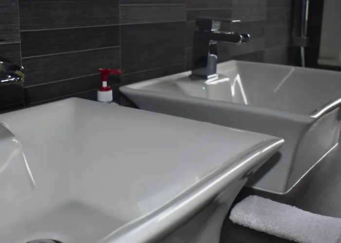 Nelson Retreat Apartment